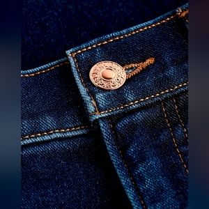 Express High Waisted Dark Wash Straight Ankle Jeans Size 18